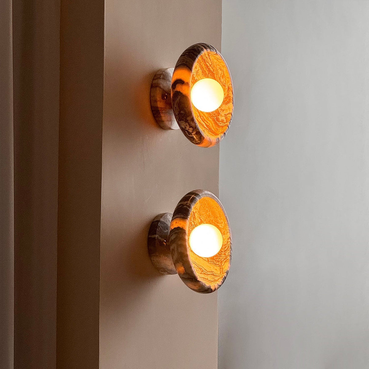 Onvix Natural Onyx Wall Light-Neutral Decor