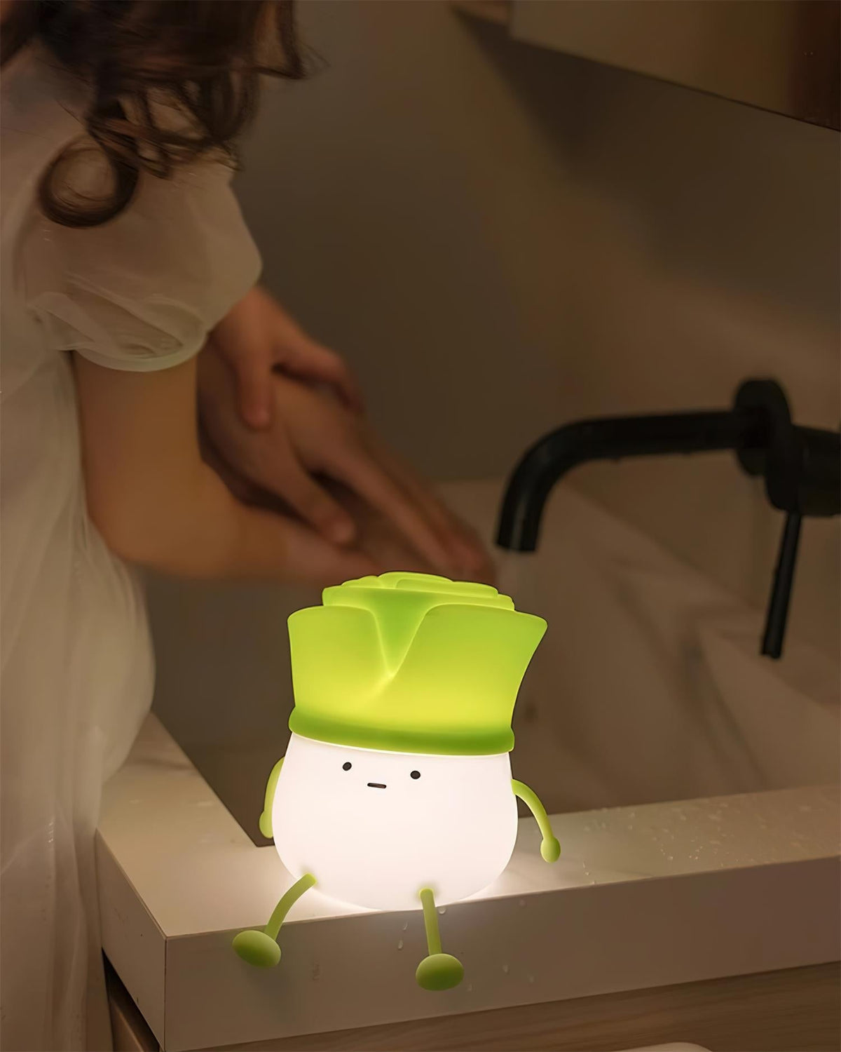 Avenuine Lampe de Table