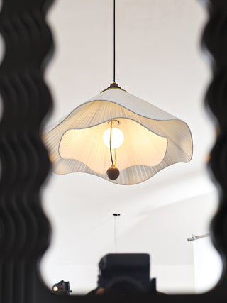 Amelie Suspension Moderne