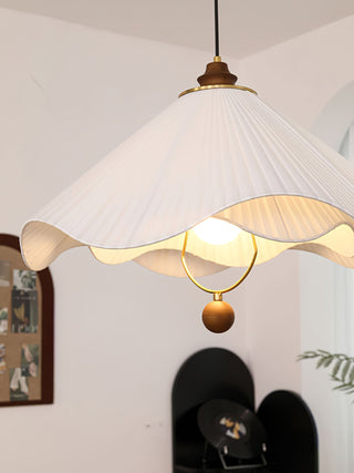 Amelie Suspension Moderne