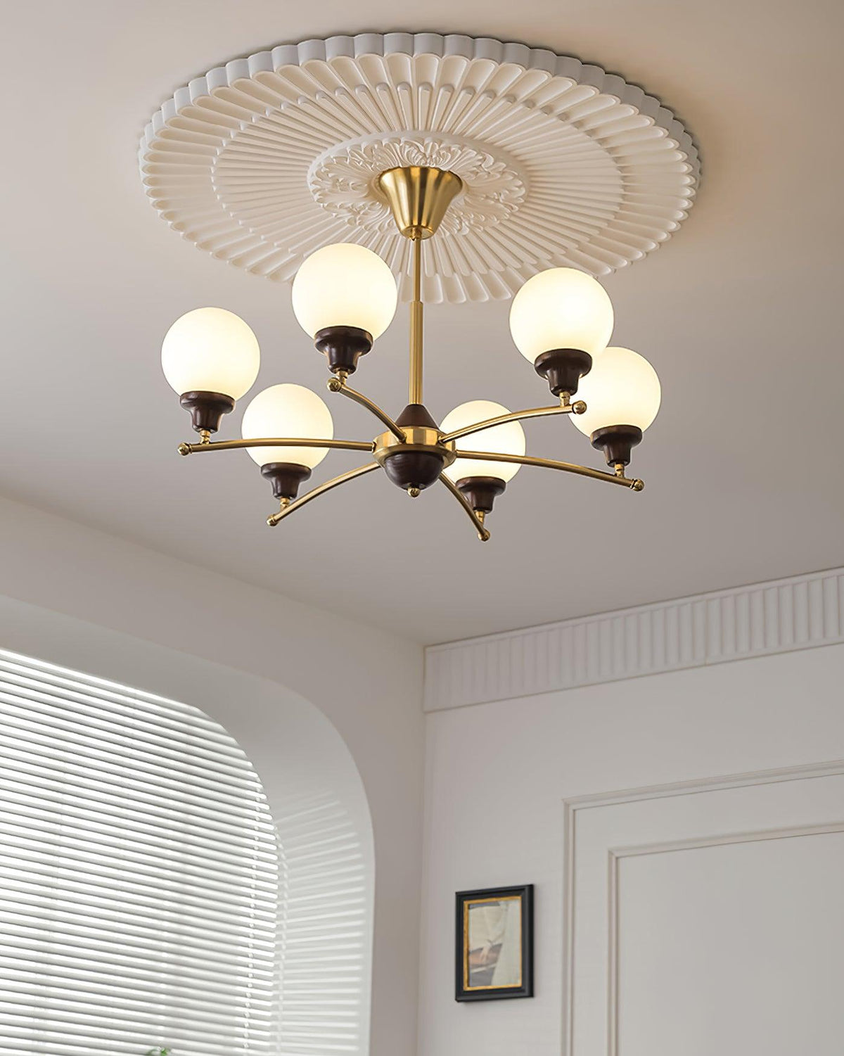Calivora Lustre