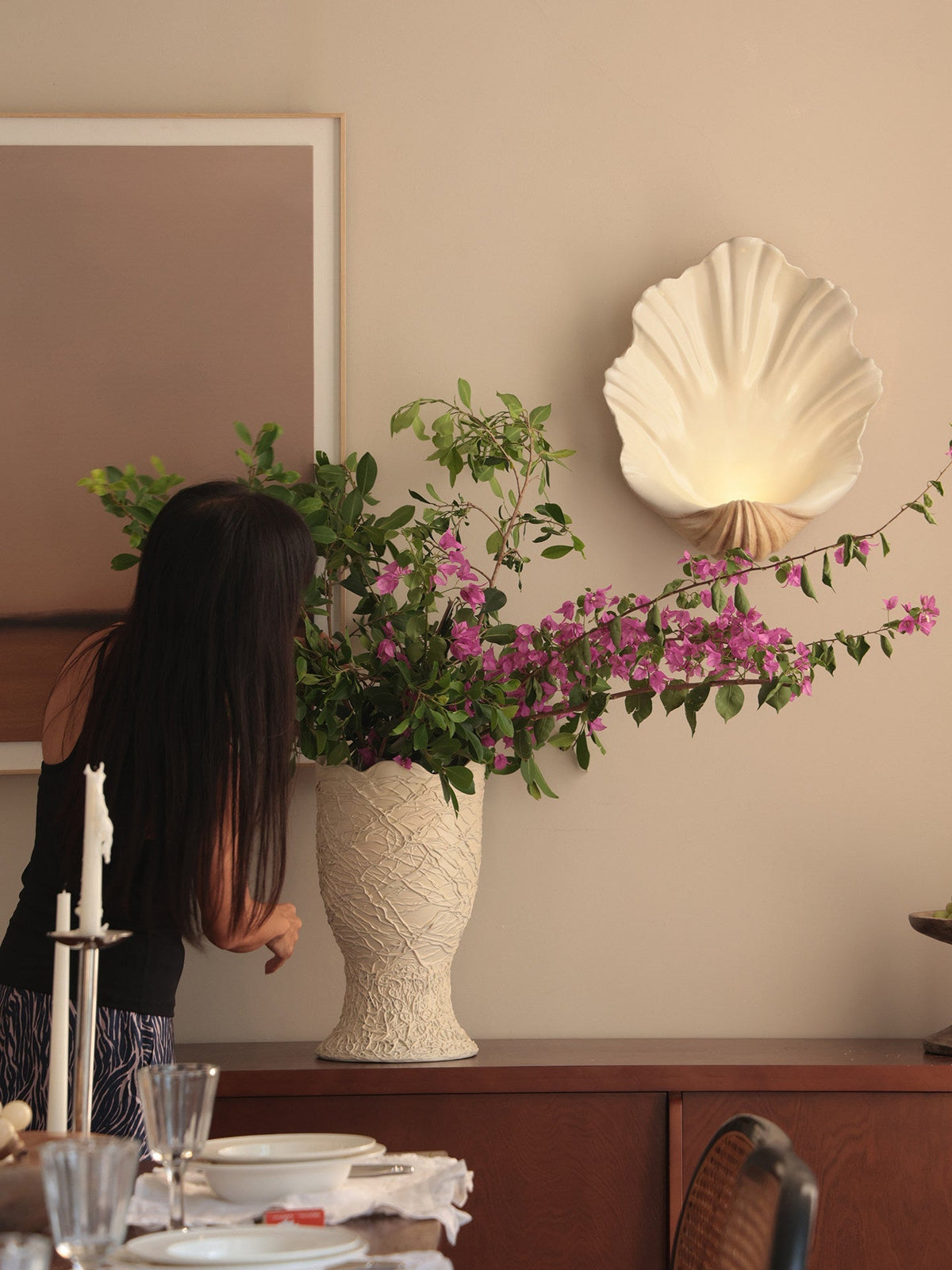 Shell Wall Sconce-Neutral Decor