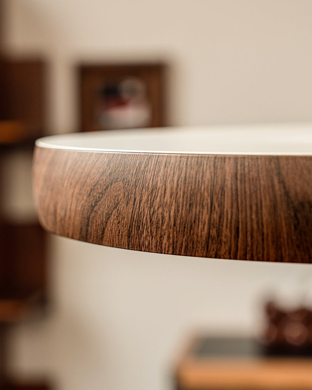 Comparison shot of the walnut and white finishes of the Sia Pendant Light.