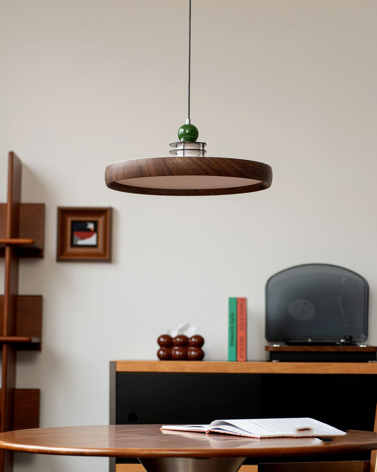 Detail shot of the integrated LED light source within the Sia pendant.