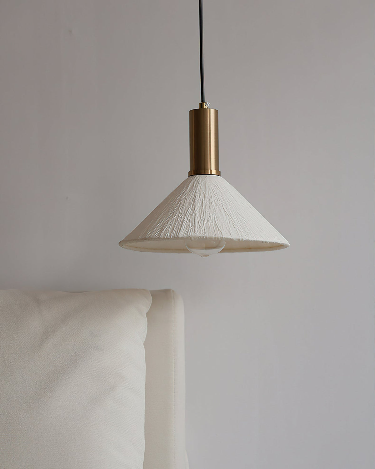 Dimensional drawing of the Siya Pendant Light, Model C.
