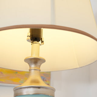 Niraaya Lampadaire en Résine Vintage