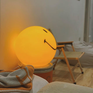 Rymt Lampe de Table en Plastique Capricieuse