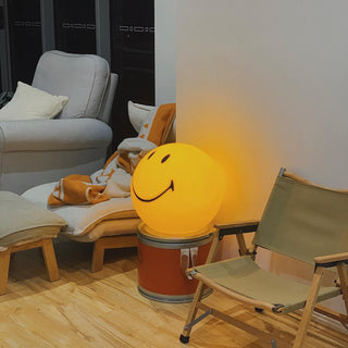 Rymt Lampe de Table en Plastique Capricieuse