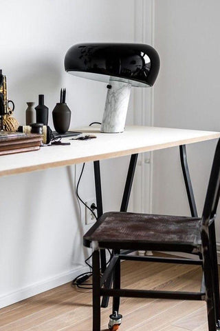Nucleus Lampe de Table en Marbre