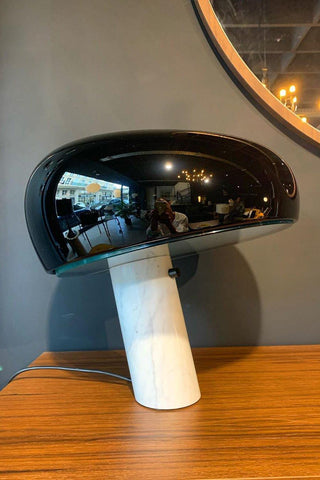 Nucleus Lampe de Table en Marbre
