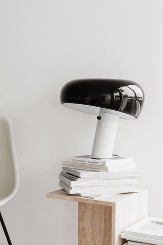 Nucleus Lampe de Table en Marbre