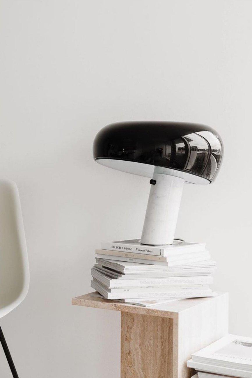 Nucleus Lampe de Table en Marbre