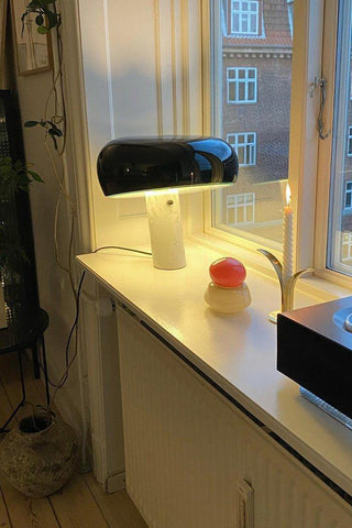 Nucleus Lampe de Table en Marbre