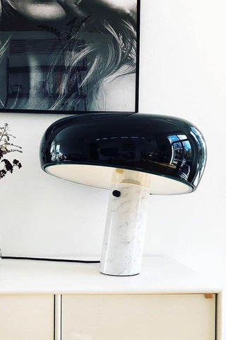Nucleus Lampe de Table en Marbre