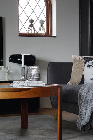 Nucleus Lampe de Table en Marbre