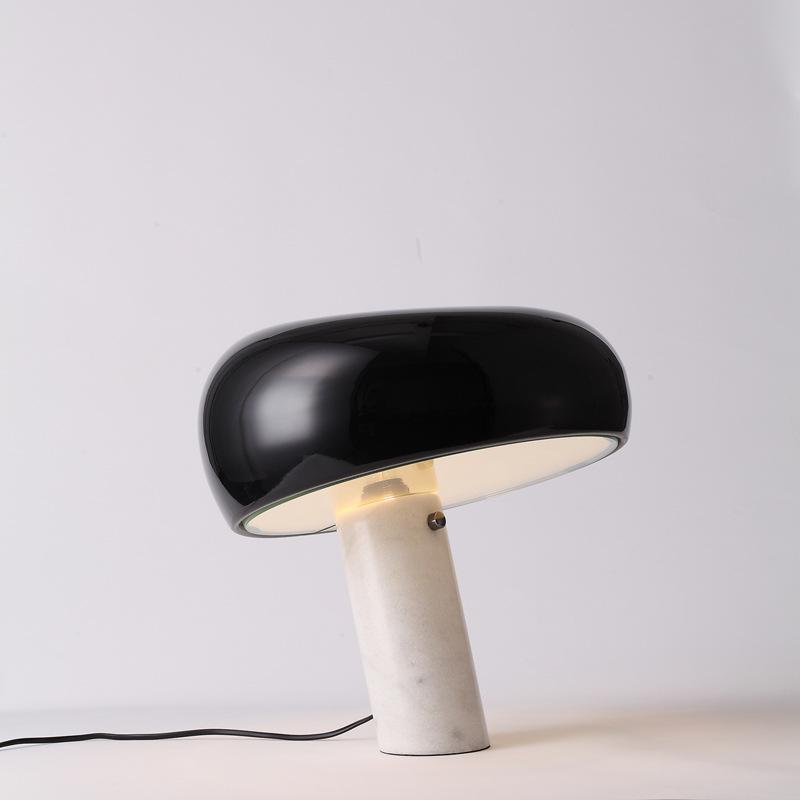 Nucleus Lampe de Table en Marbre