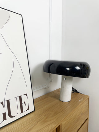 Nucleus Lampe de Table en Marbre