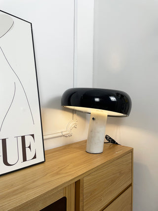 Nucleus Lampe de Table en Marbre