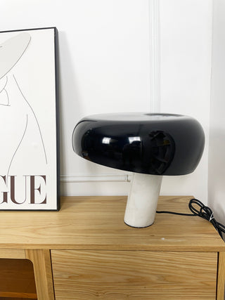 Nucleus Lampe de Table en Marbre