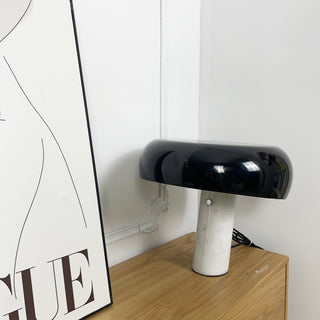 Nucleus Lampe de Table en Marbre