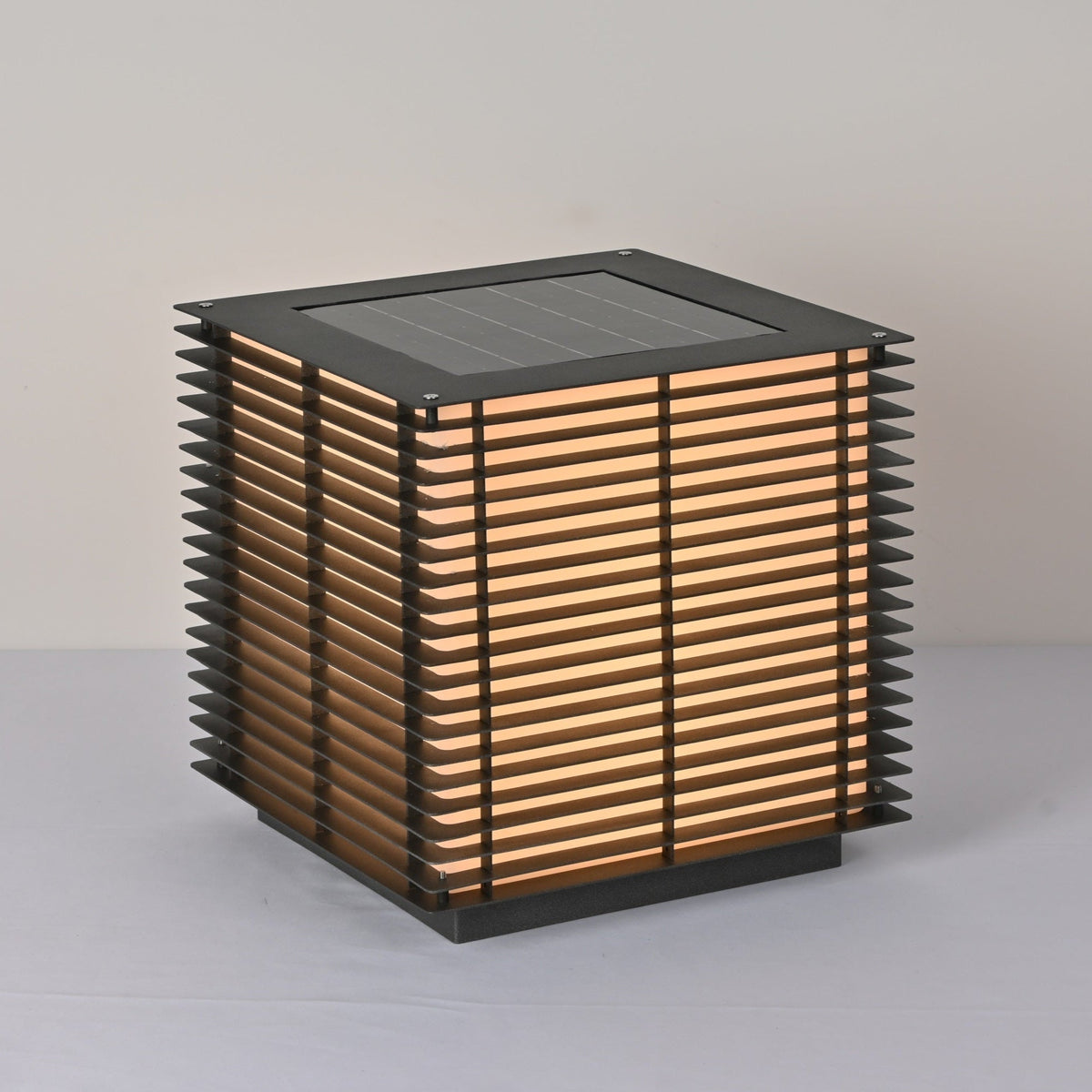 Eryon Lampe Solaire À Grille Extérieure