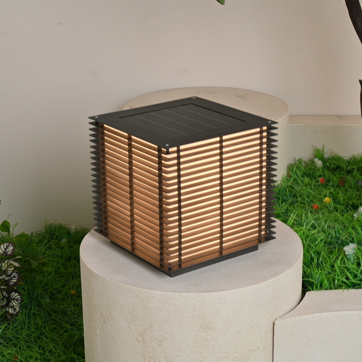Eryon Lampe Solaire À Grille Extérieure