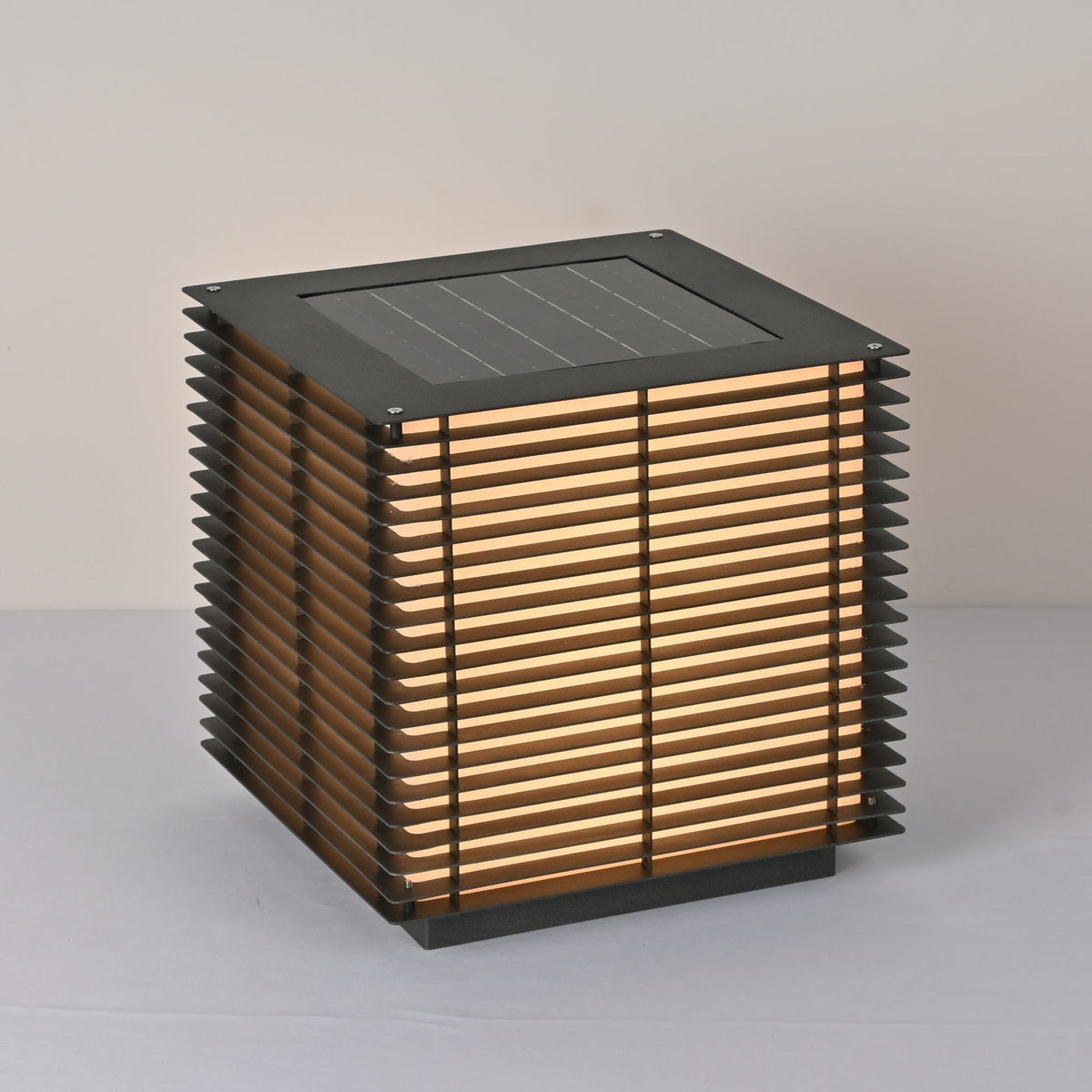 Eryon Lampe Solaire À Grille Extérieure