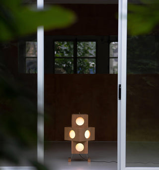 Zalynora Lampadaire en Bois Empilé