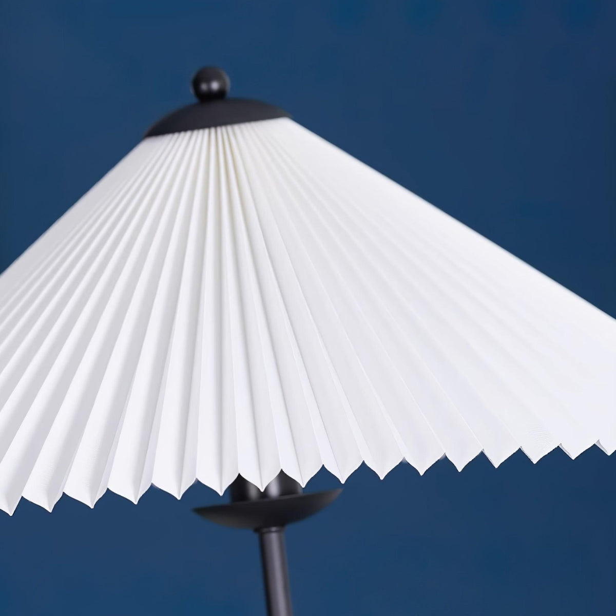 Avenaelia Lampadaire
