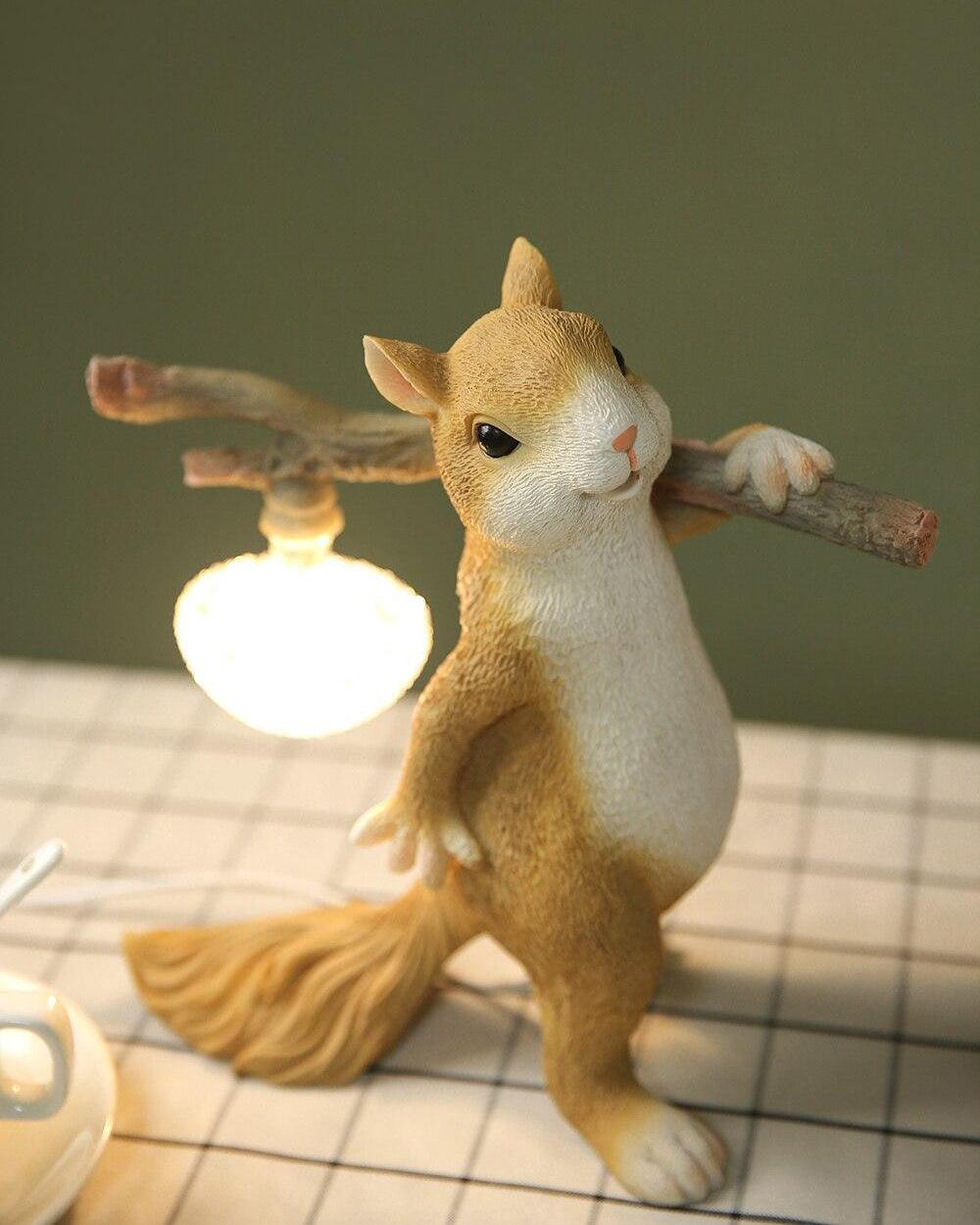 Squirrel Lampe de Table