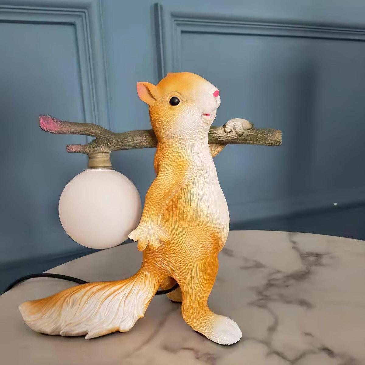 Squirrel Lampe de Table