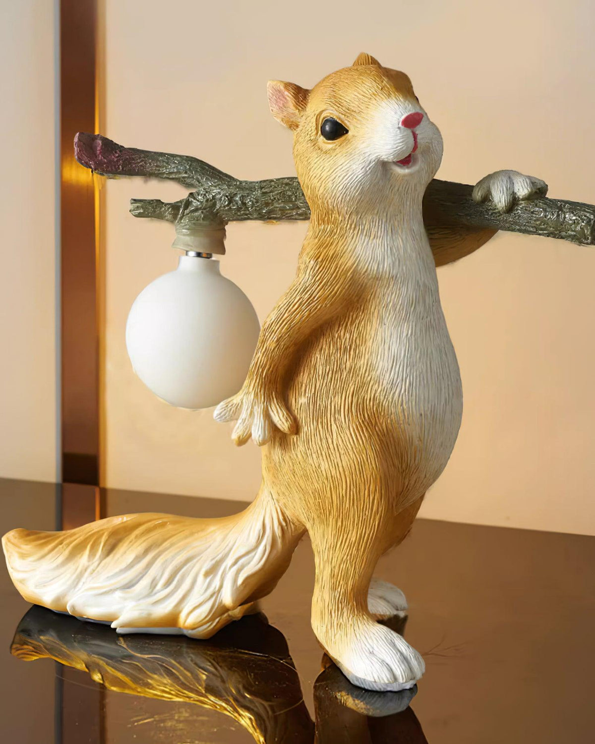 Squirrel Lampe de Table