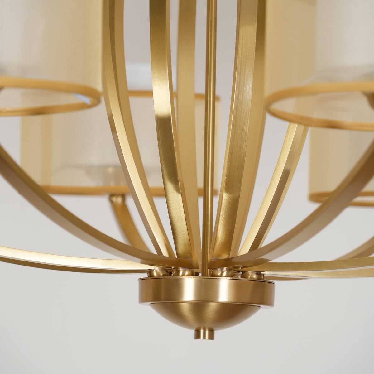 Lyvelus Postmodern Luxe Laiton Tissu Lustre