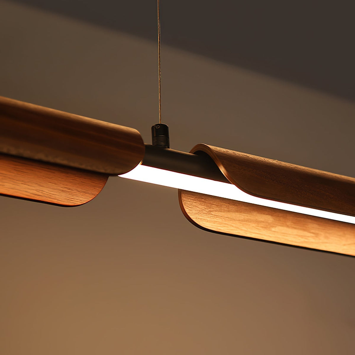Syliraine Lustre en Bois