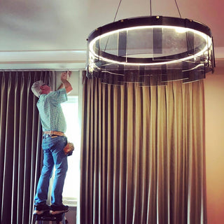 LustraLustre LED Anneau en Noir Moderne