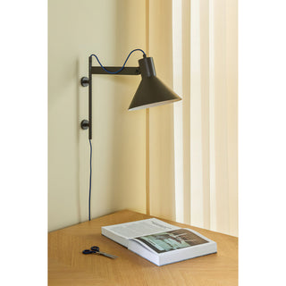 Ivela Moderne Minimaliste Plug-In Métal Applique Murale