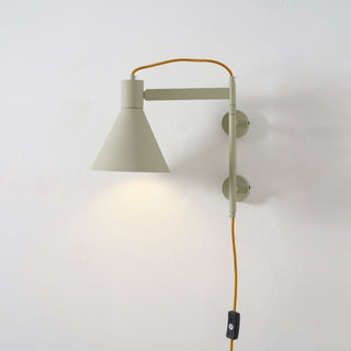 Ivela Moderne Minimaliste Plug-In Métal Applique Murale
