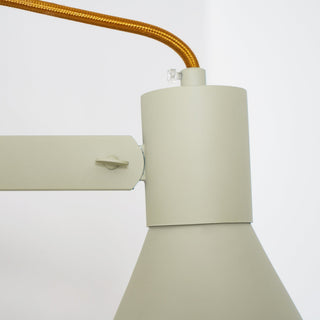 Ivela Moderne Minimaliste Plug-In Métal Applique Murale