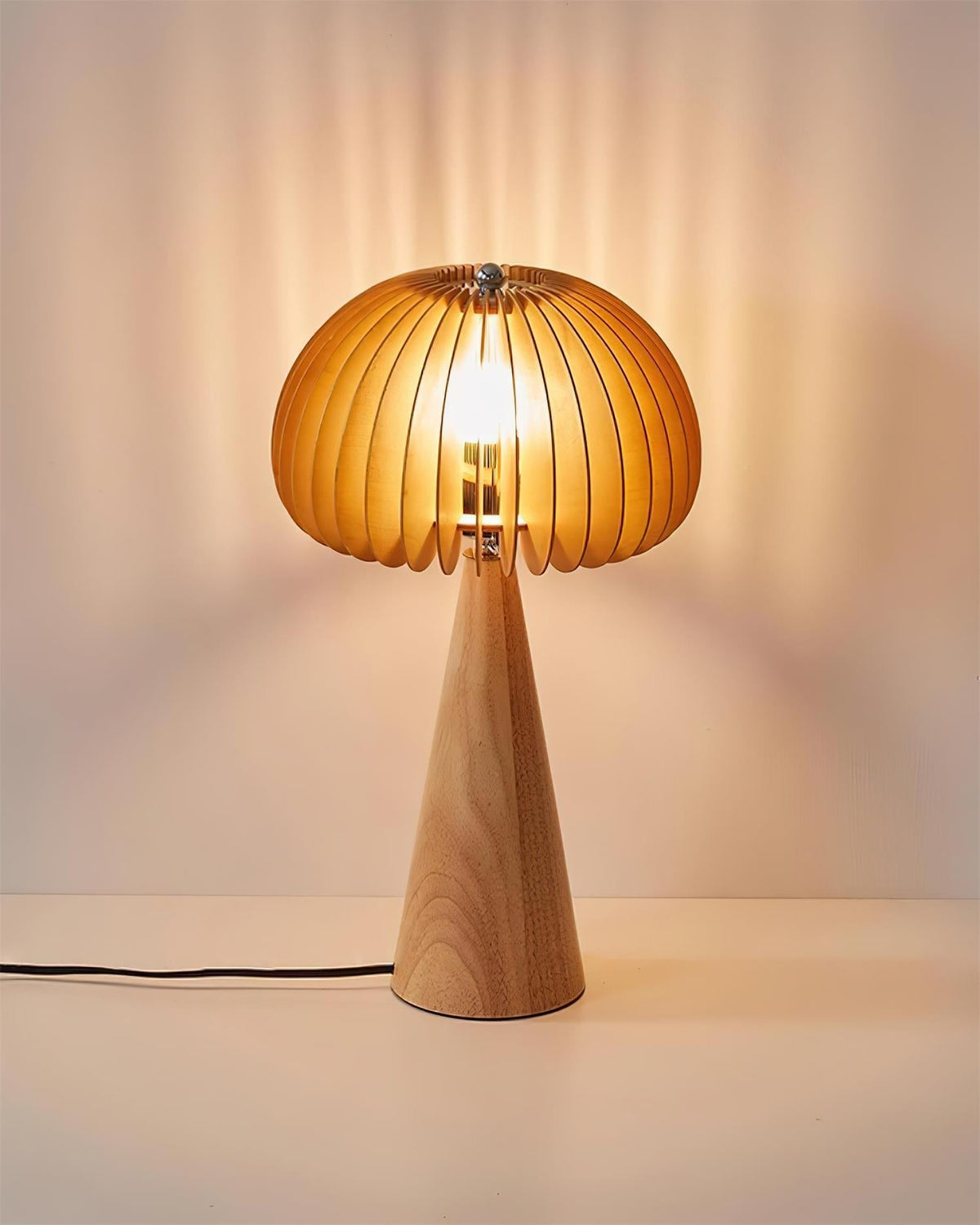 Leif Lampe de Table