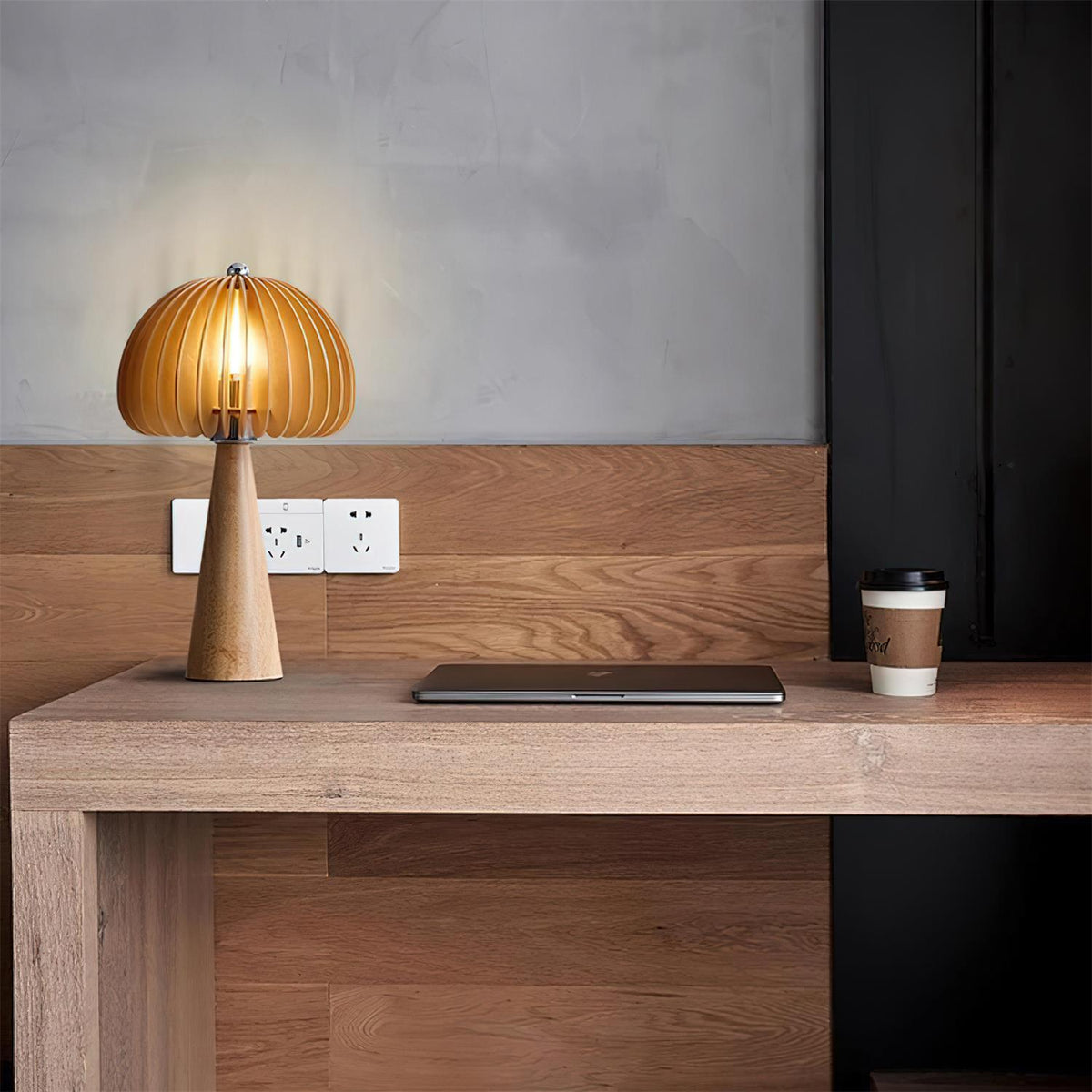 Leif Lampe de Table