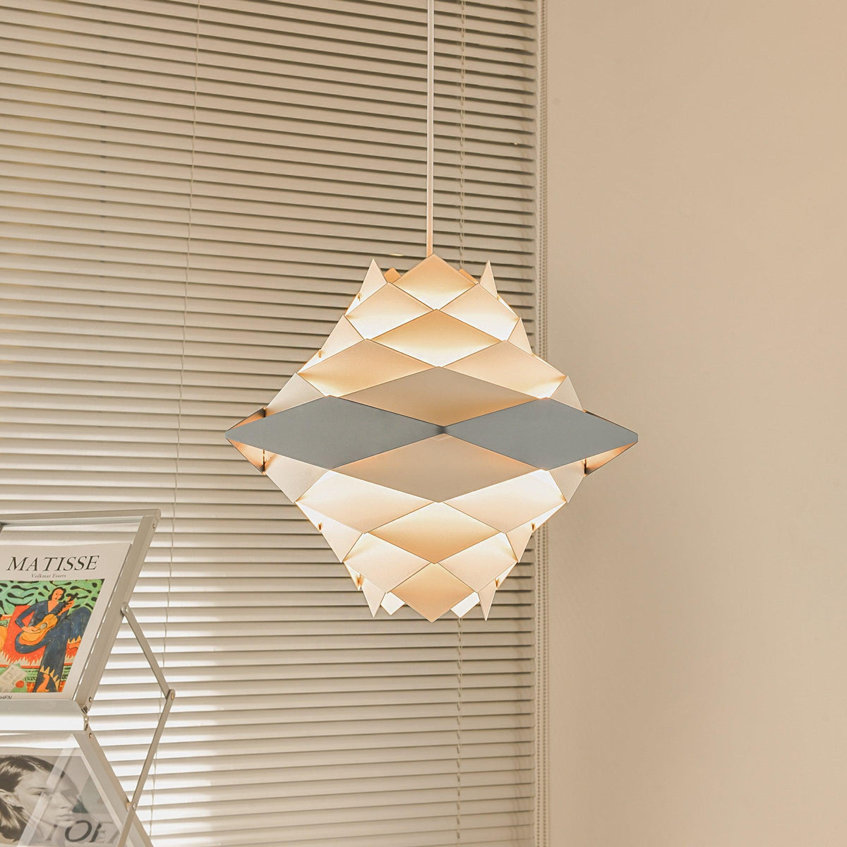 Kelliana Suspension Moderne