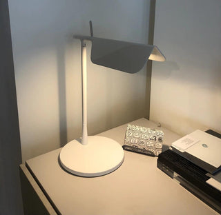 Cilorn Lampe de Table Acrylique Minimaliste