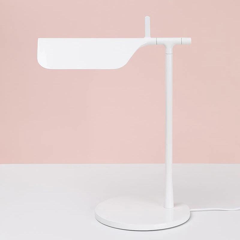 Cilorn Lampe de Table Acrylique Minimaliste