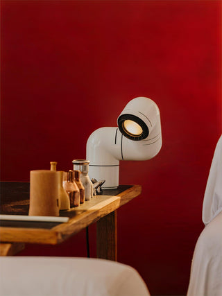 Liorain Lampe de Table en Résine Joueuse