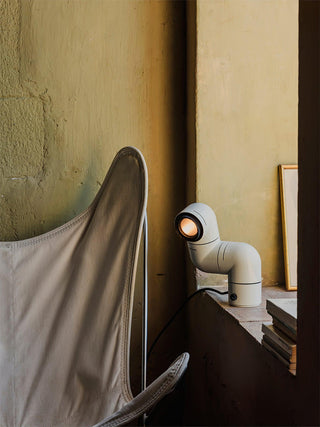 Liorain Lampe de Table en Résine Joueuse