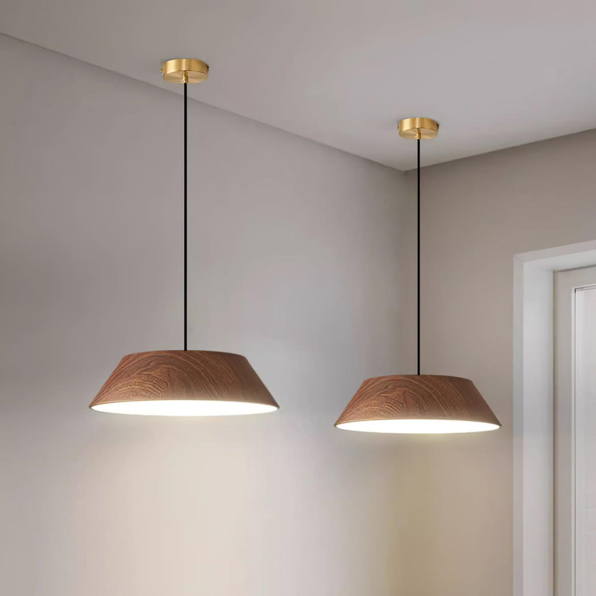 Novain Wood Grain Pendant Light-Neutral Decor