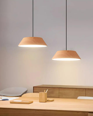 Novain Suspension en grain de bois-Luire