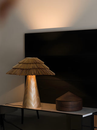 Thatch Table Lamp-Neutral Decor