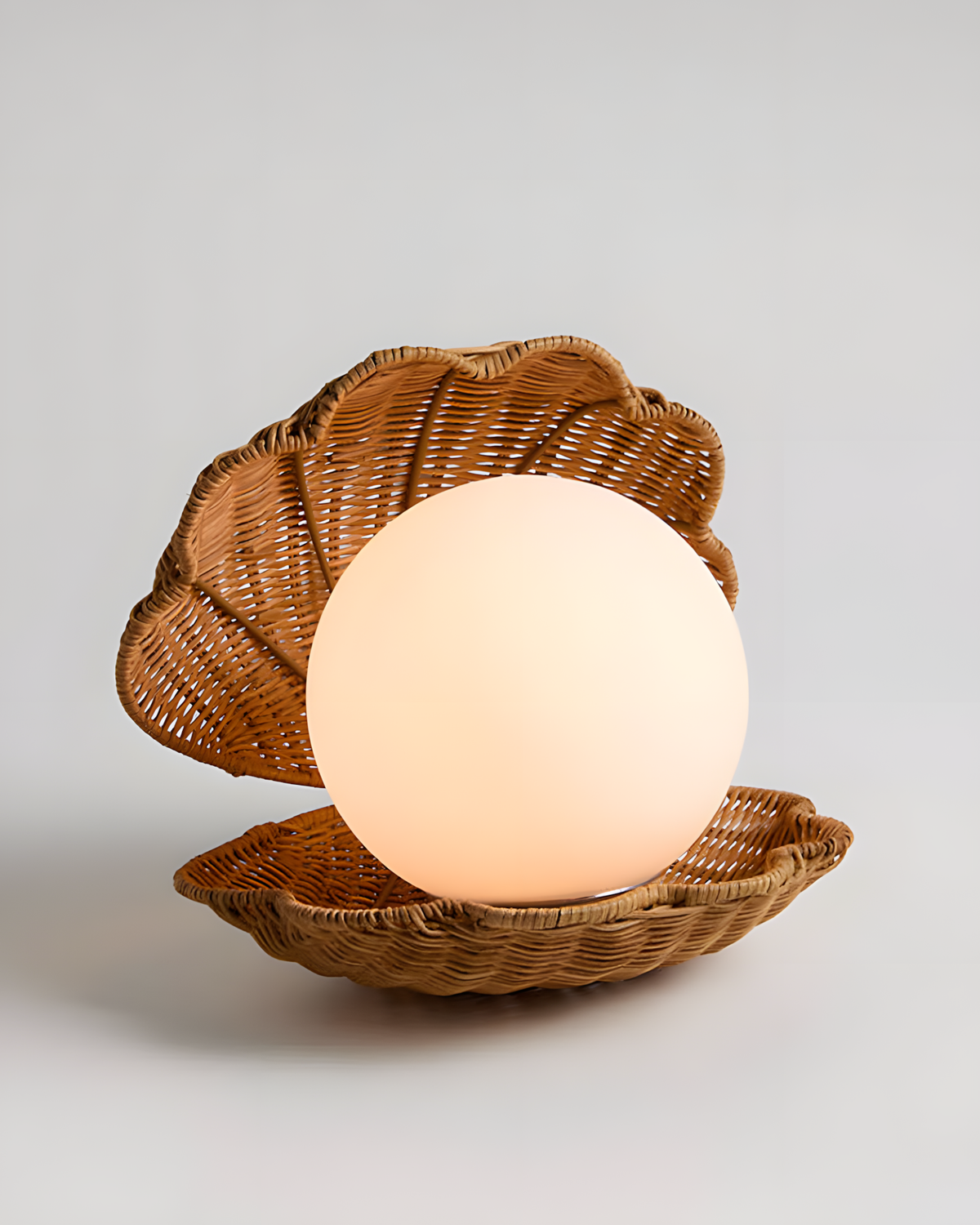 Rivuella Lampe de Table en Coquillage