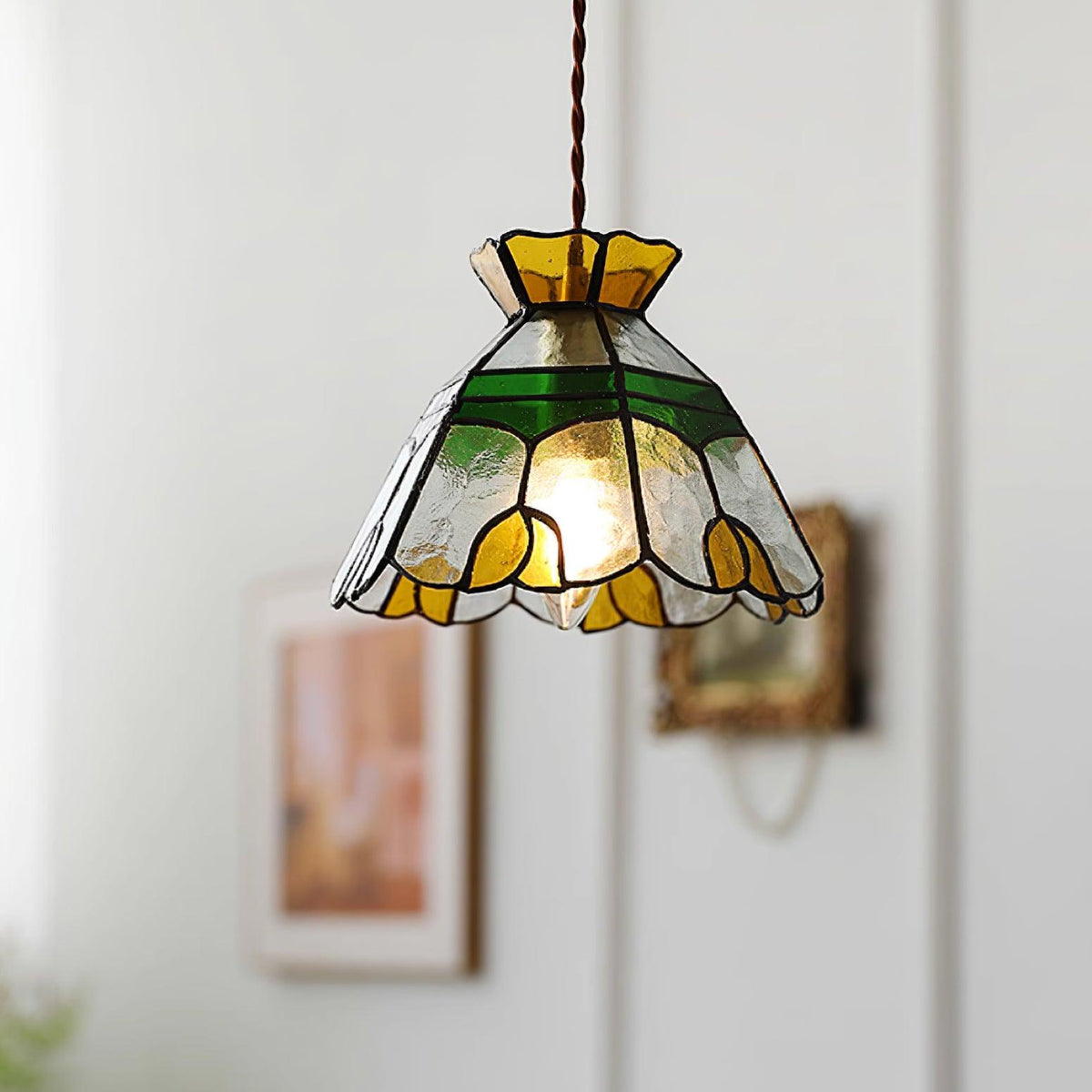 Coriva Pendant Light Stained Glass Mid-century-Neutral Decor